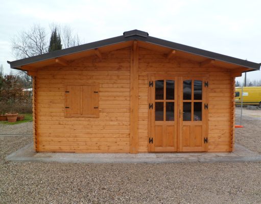 Case con tetto in legno Roma
