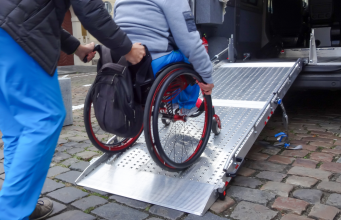 Trasporto disabile in carrozzina Roma